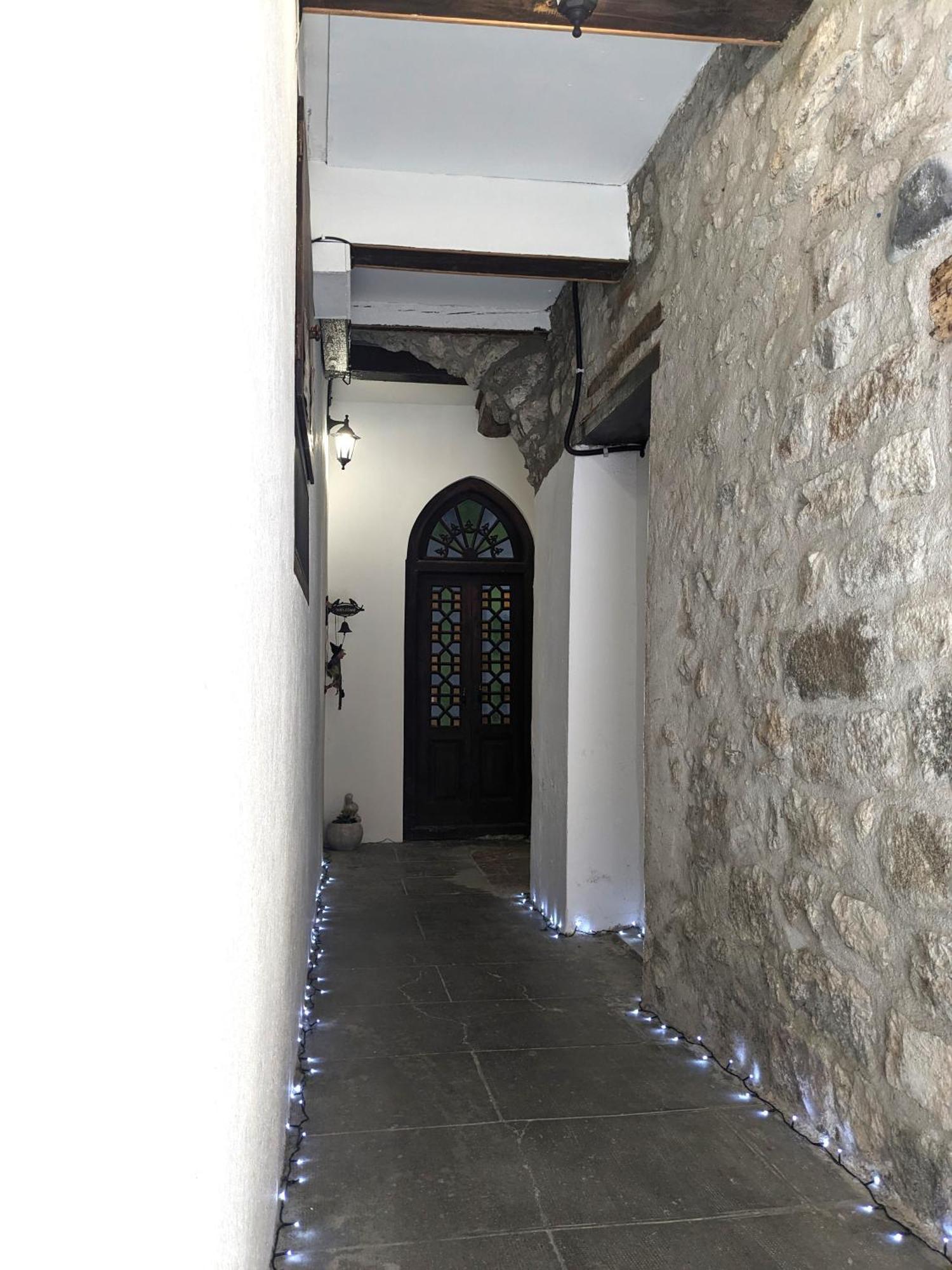 Le Saint Jean Cosy Et Confort Villefranche-de-Conflent Exterior photo